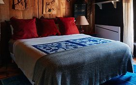 Charming Maison d'hote hot tub&view